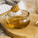 Vad händer om du äter honung varje dag: 6 stora förändringar i kroppen Vad händer om du äter honung varje dag: 6 stora